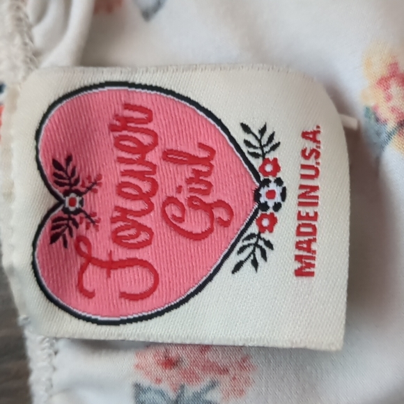 Forever Girl - Picture 3 of 3